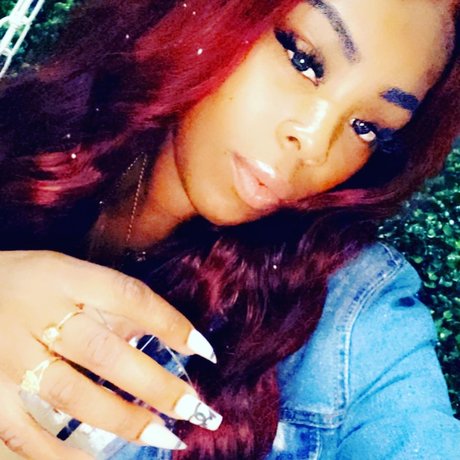 Nelly green star nude galleries