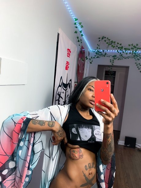 N K_ nice actress photo