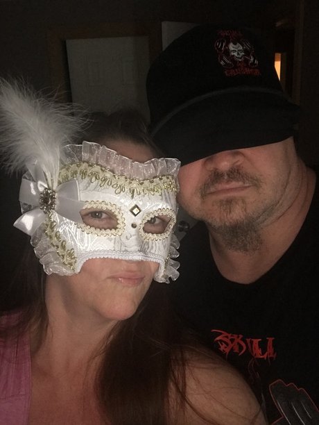 ncsexy couple star naked galleries