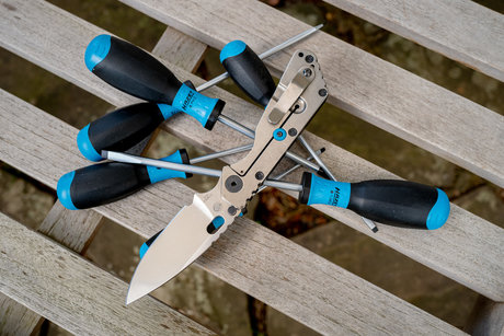 Naughty Knives exclusive actress image