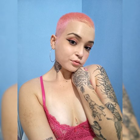 Naty Carv pornstar pretty photos