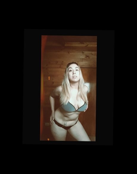 Natu model sexy images