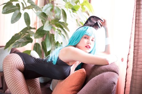 Natsumi naked pornstar pics