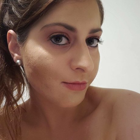 Natasha Daniella porn star gallery