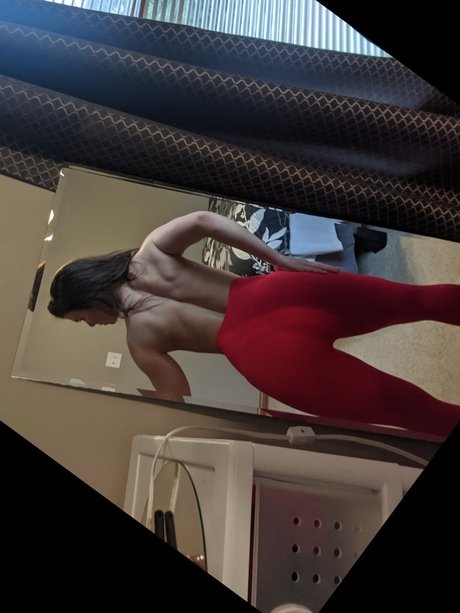 Natalie Fox perfect actress image