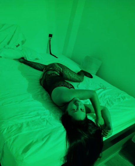 Nati SH model nice archive