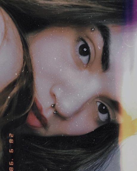 Narinha Flauers exclusive star archive