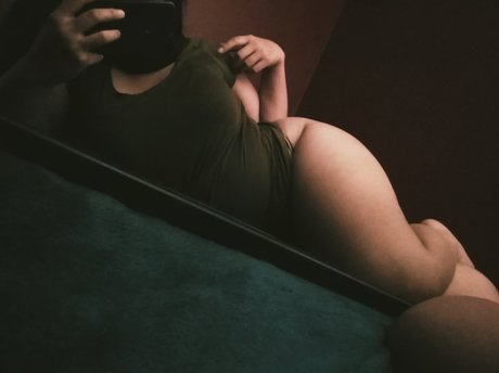 Nomi_ sex model pics