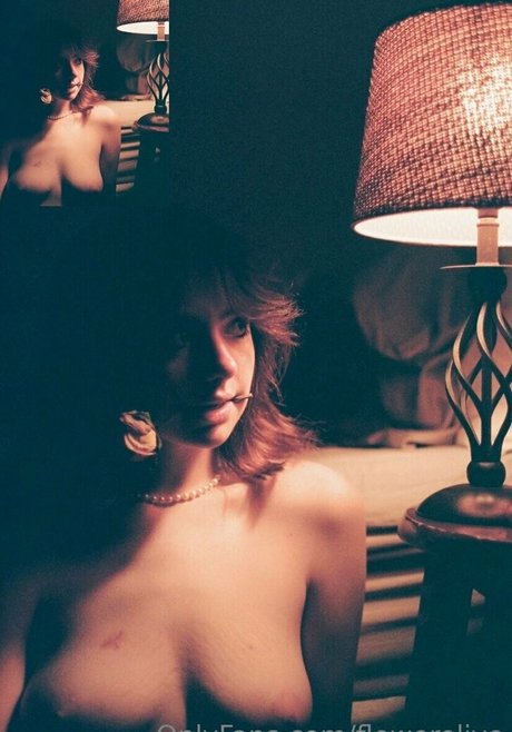 flowerolive nudes model photos