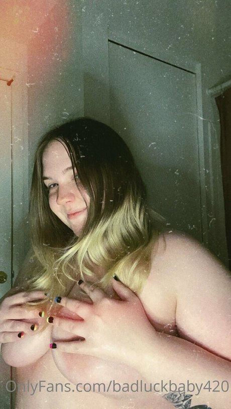 badluckbaby420 model best pictures