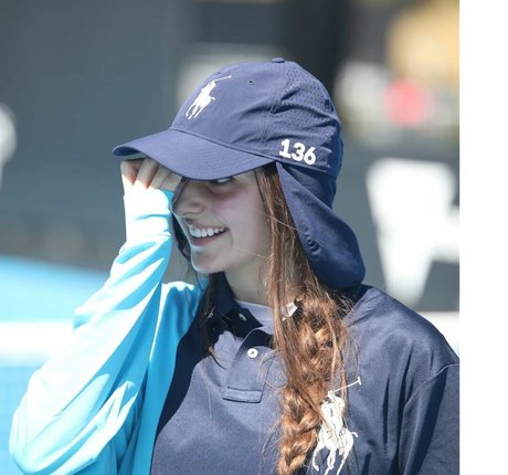 Loserfruit nude actress archive