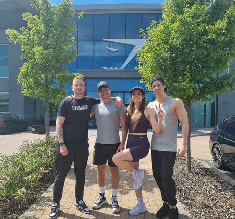 Loserfruit top model galleries