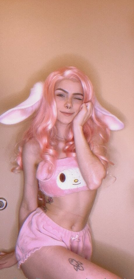 omisririe star beautiful pictures