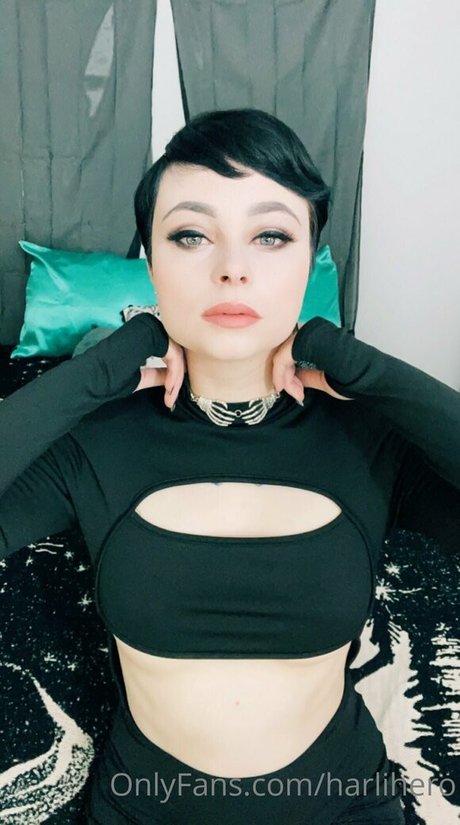 Harlihero pornstar nudes img