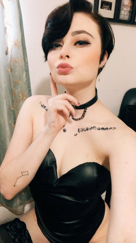 Harlihero sex pornstar pic