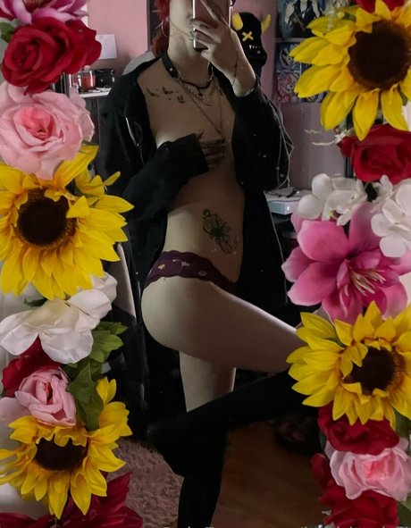 ittybittyloli pornstar hot picture