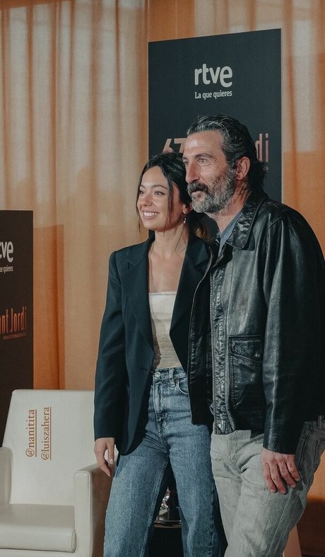 Anna Castillo model hot archive