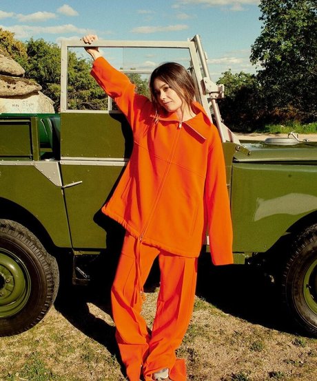 Anna Castillo model sex picture