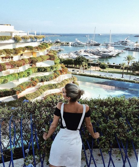 Catha23 model sexy pictures