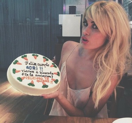 Adriana Abenia star nude galleries