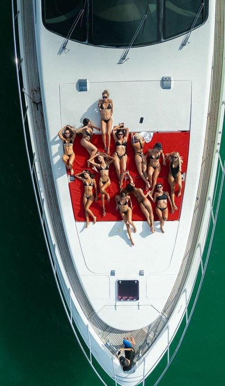 galvez lu naked actress photo