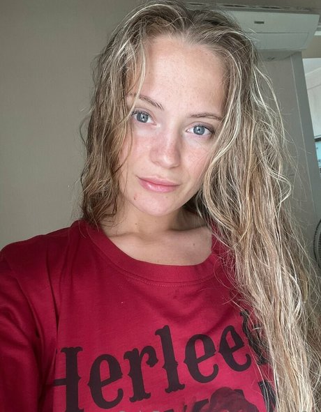 xgoodgirl1x model beautiful galleries