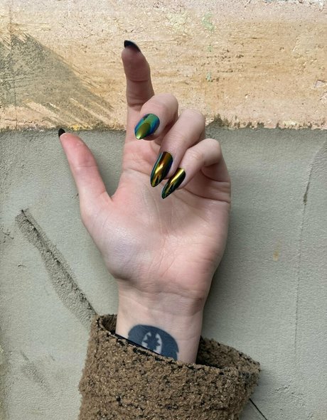 missnouveaux pornstar top pic