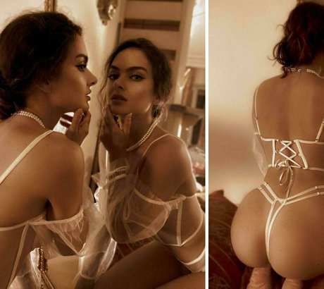 mia colada naked model gallery