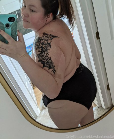 bbwdbrooke model pics