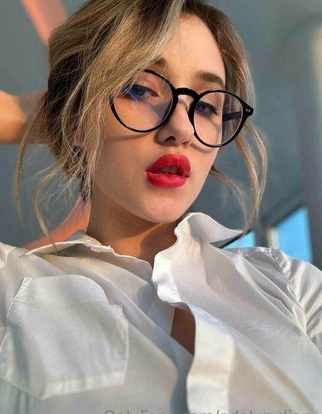 adalyn diary sexy pornstar pic