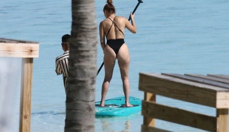 Jennifer Lopez Profile pic