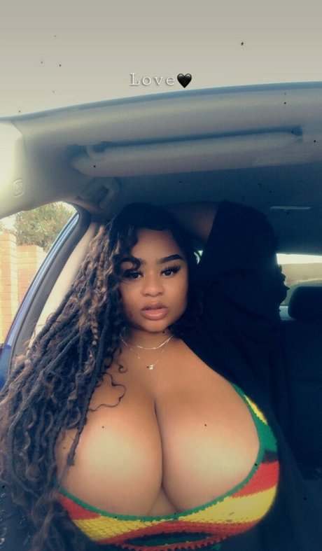 Kim Tiddies star nudes img