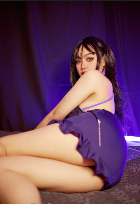 anna hitomi xxx model galleries