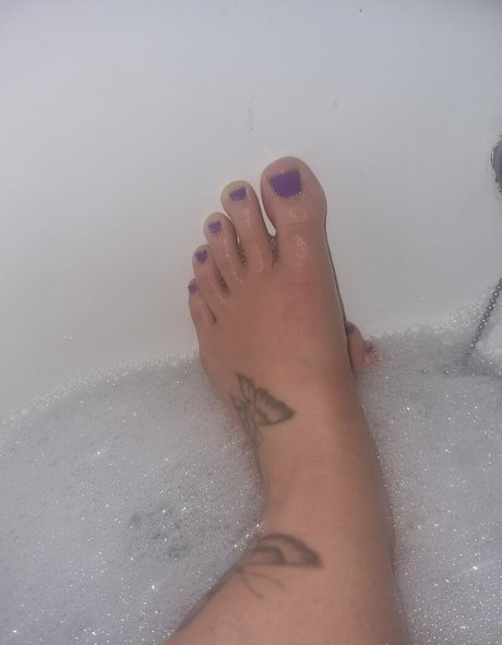 mystic kitty90 exclusive actress picture