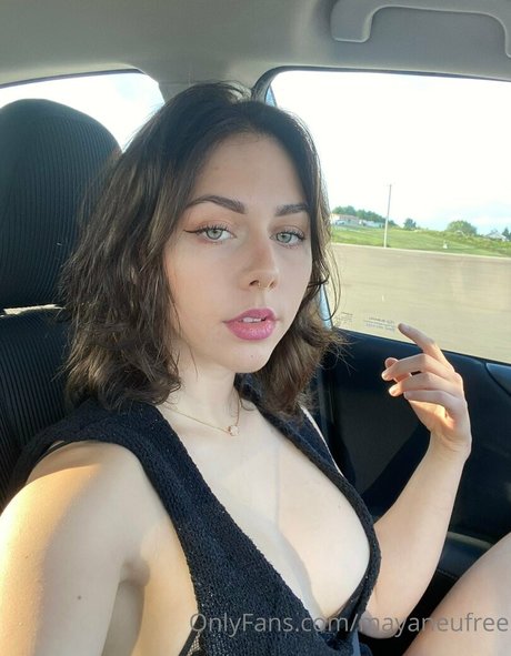 mayaruefree star nude images