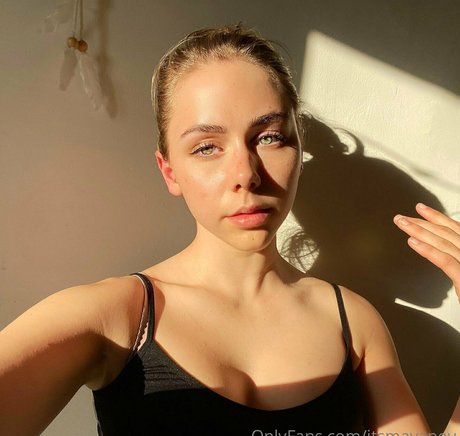 mayaruefree star perfect pics