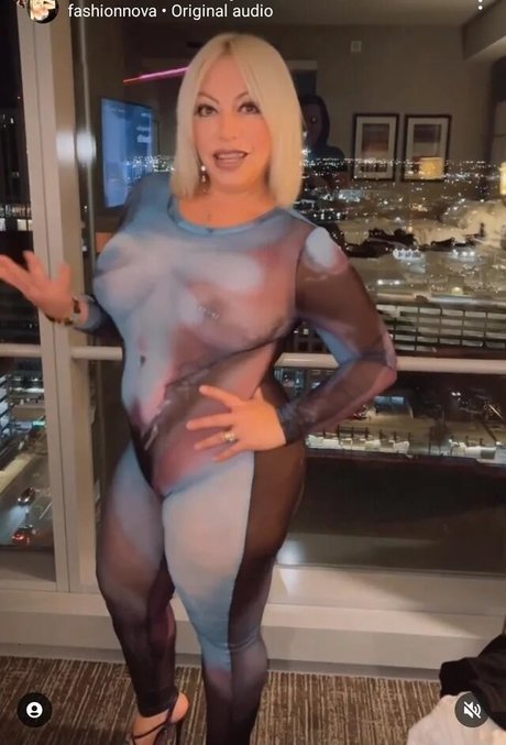 Rocha Leona high quality pornstar photos