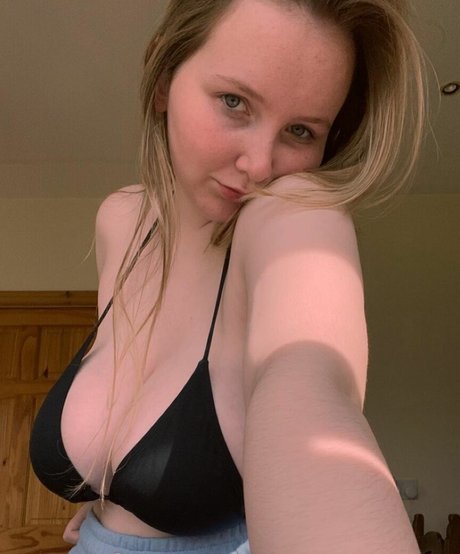 Katie O naked actress photos