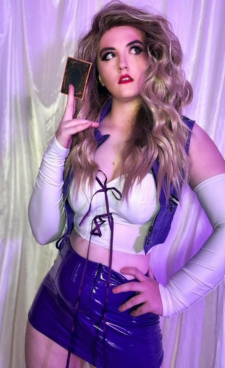 Smmi Dm model pretty photo