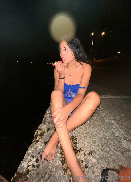 rubyo0orain erotic pornstar img