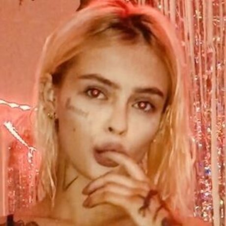 minziwild model adult gallery