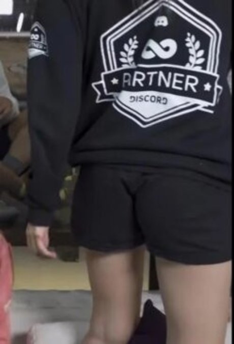 Loud Mii star high quality images