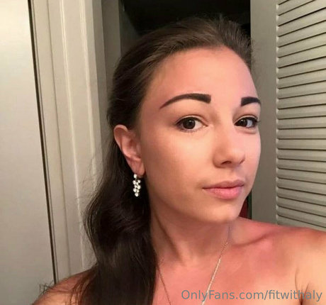 Alexis Rodriguez best actress pics