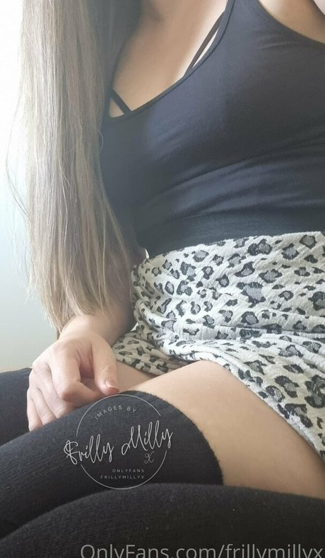 frillymillyx art model gallery