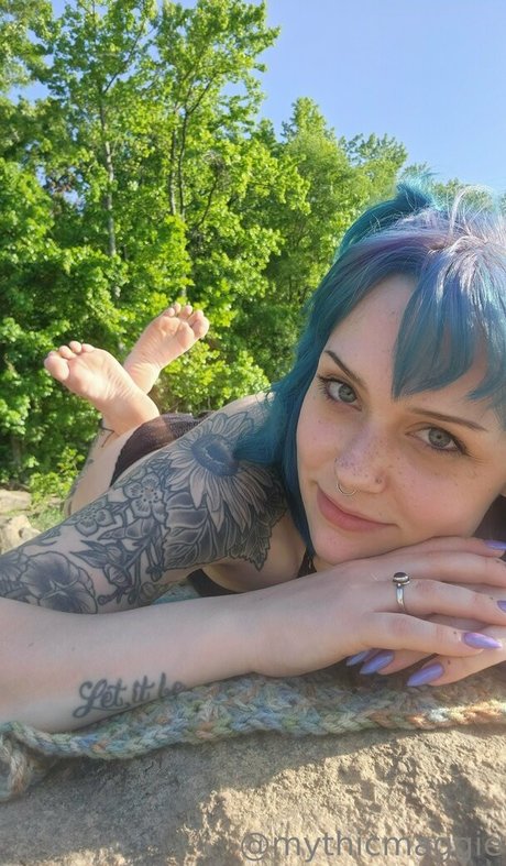 mythicmaggie star exclusive pics