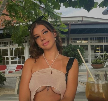 Biancasuttonn star perfect pic