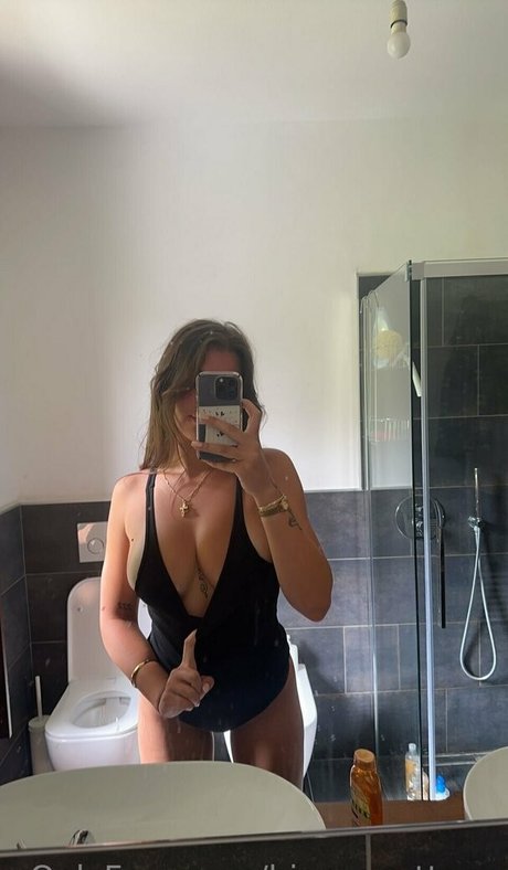 Biancasuttonn perfect star galleries