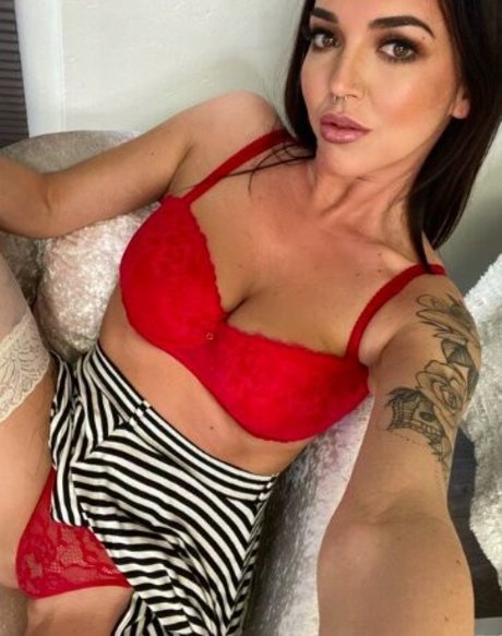 sashaoneil beautiful model picture