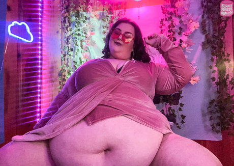 summermarshmallow exclusive model photo