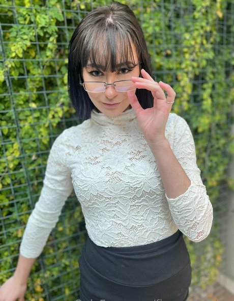 financebarbie model art pictures